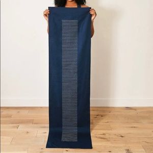 Gorgeous blue Table Runner